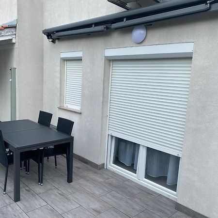 Apartmani Gavran Pirovac Exteriér fotografie