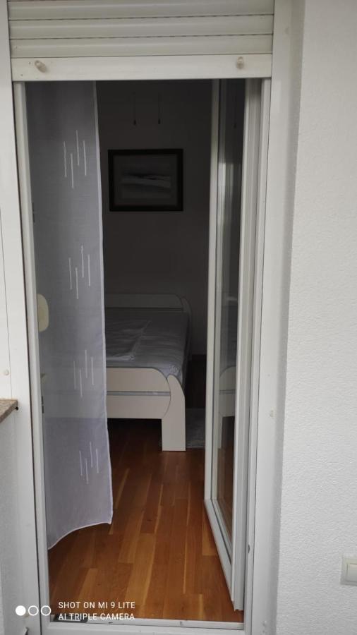 Apartmani Gavran Pirovac Exteriér fotografie