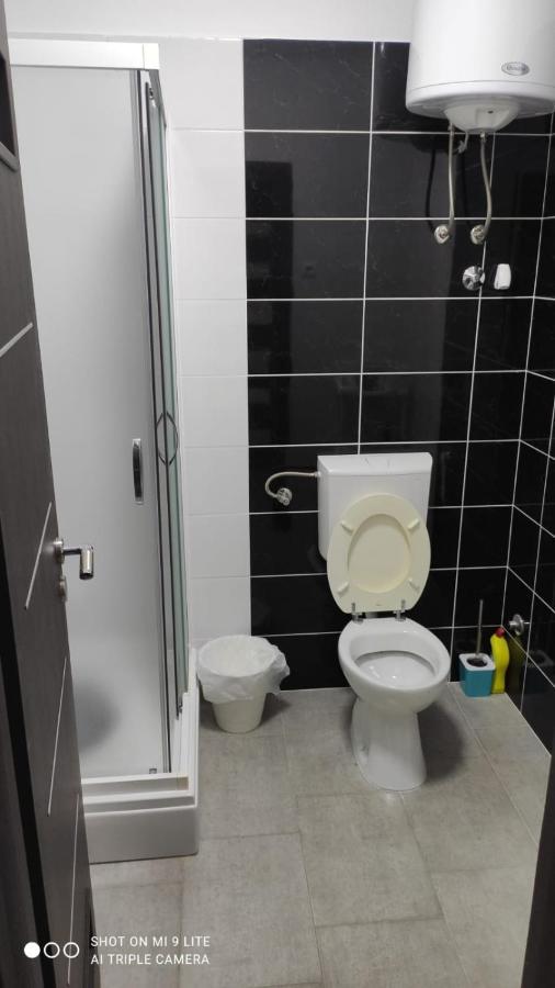 Apartmani Gavran Pirovac Exteriér fotografie